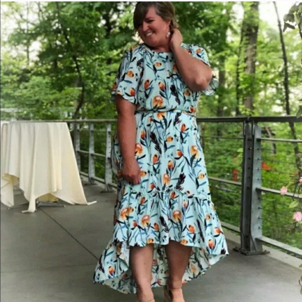🌀SOLD🌀 Ava & Viv Aqua Float Print Dress! - Picture 3 of 8